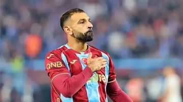 مشاركة محمد صلاح أمام كوبس قيد التقييم رغم وجوده بقائمة طرابزون