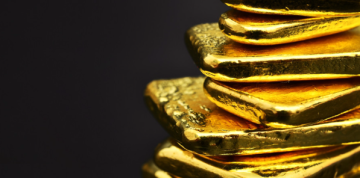 الذهب يرتفع لأعلى مستوى في أسبوع مع انخفاض أسعار النفط الذهب يرتفع لأعلى مستوى في أسبوع مع انخفاض أسعار النفط