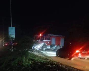 الأمن العام: العثور على جثة إحدى الفتاتين المفقودتين جراء السيول واستمرار البحث عن الآخرين الأمن العام: العثور على جثة إحدى الفتاتين المفقودتين جراء السيول واستمرار البحث عن الآخرين