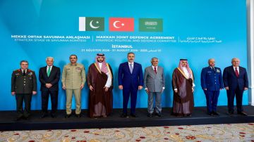 تركيا تدرس مساعدة السعودية ضد الحوثيين في إطار اتفاقية مكة تركيا تدرس مساعدة السعودية ضد الحوثيين في إطار اتفاقية مكة