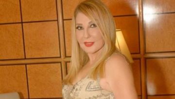 نادية الجندي تحسم حقيقة اعتزالها وتكشف عن أعمال جديدة نادية الجندي تحسم حقيقة اعتزالها وتكشف عن أعمال جديدة