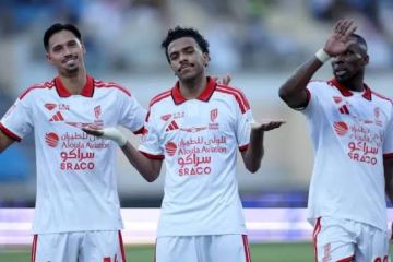 القادسية يهزم الخلود 5-0 ويتصدر الدوري السعودي مؤقتا