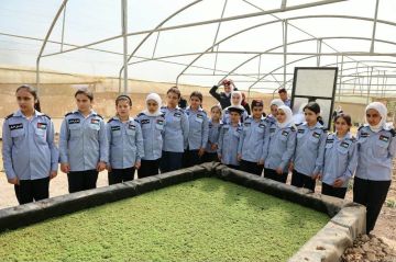 أصدقاء الشرطة في عجلون يزورون جامعة عجلون الوطنية ضمن برنامج توعوي أصدقاء الشرطة في عجلون يزورون جامعة عجلون الوطنية ضمن برنامج توعوي