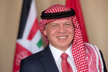 الملك يهنئ العاهل المغربي بعيد الوحدة الملك يهنئ العاهل المغربي بعيد الوحدة