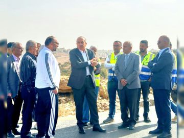 أبو السمن يتفقد مشاريع طرق في محافظة إربد