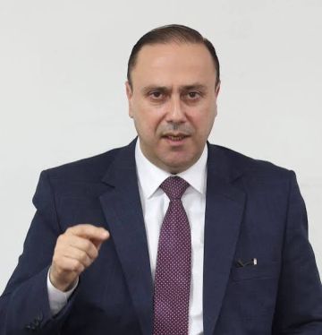 المومني : الأجهزة الأمنية تتابع في الميدان حادثة إطلاق النار في الكرك المومني : الأجهزة الأمنية تتابع في الميدان حادثة إطلاق النار في الكرك