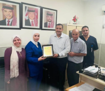 موظفة في مستشفيات البشير تنقذ مرافقة مريضة من الاختناق موظفة في مستشفيات البشير تنقذ مرافقة مريضة من الاختناق