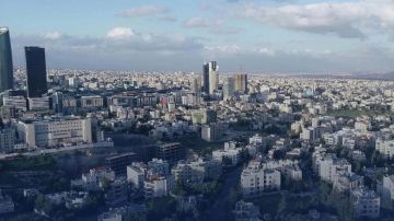 أجواء غائمة ولطيفة الجمعة وارتفاع طفيف على درجات الحرارة السبت أجواء غائمة ولطيفة الجمعة وارتفاع طفيف على درجات الحرارة السبت