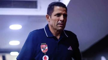  يا عموتة روح  ..  أول رد من مدرب الأهلي المصري على مطالبات الرحيل