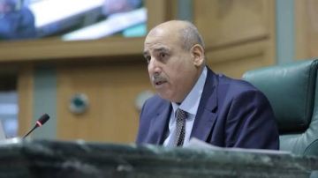 القاضي يدين استهداف مطار الملك خالد في السعودية القاضي يدين استهداف مطار الملك خالد في السعودية