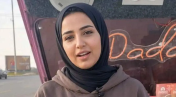 3 ملايين جنيه تسدل الستار على قضية بائعة الشاي في مصر 3 ملايين جنيه تسدل الستار على قضية بائعة الشاي في مصر