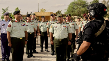 الحراسيس يؤكد ضرورة تقديم الخدمات والتسهيلات الممكنة للمسافرين الحراسيس يؤكد ضرورة تقديم الخدمات والتسهيلات الممكنة للمسافرين