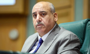رئيس مجلس النواب يهنئ المعلمين بيومهم العالمي رئيس مجلس النواب يهنئ المعلمين بيومهم العالمي