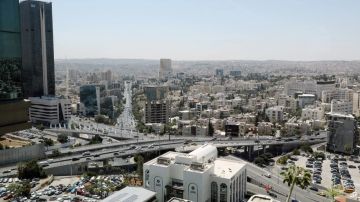 أجواء لطيفة الجمعة وفرص لزخات مطرية متفرقة السبت أجواء لطيفة الجمعة وفرص لزخات مطرية متفرقة السبت