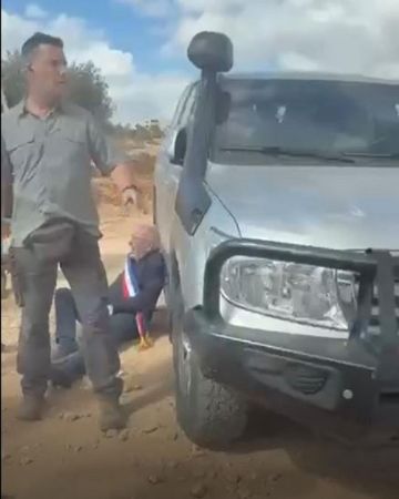 الأردن يدين اعتداءات المستوطنين على وفد دبلوماسي أوروبي ومزارعين وصحفيين الأردن يدين اعتداءات المستوطنين على وفد دبلوماسي أوروبي ومزارعين وصحفيين