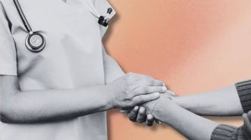 الأطباء والتأمين .. من يحمي المريض من الدفع مرتين؟ الأطباء والتأمين .. من يحمي المريض من الدفع مرتين؟