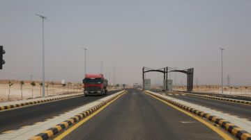 الأردنيون على موعد مع رسوم عبور هذا الطريق .. توضيح آلية الدفع الأردنيون على موعد مع رسوم عبور هذا الطريق .. توضيح آلية الدفع