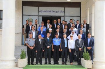 مدير الأمن العام يفتتح المبنى الجديد لمركز تدريب مكافحة المخدرات مدير الأمن العام يفتتح المبنى الجديد لمركز تدريب مكافحة المخدرات