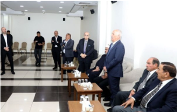 مندوبا عن الملك وولي العهد.. العيسوي يعزي باستشهاد الدكتور محمد القسوس مندوبا عن الملك وولي العهد.. العيسوي يعزي باستشهاد الدكتور محمد القسوس