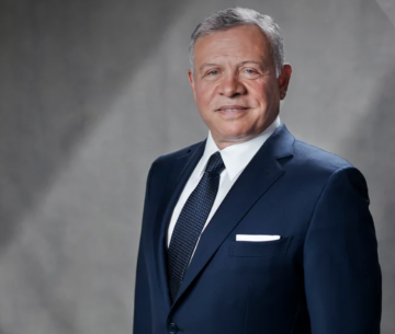الملك يهنئ العاهل المغربي بعيد الوحدة الملك يهنئ العاهل المغربي بعيد الوحدة