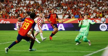 ميرينو يقلب الطاولة على كرواتيا ويقود إسبانيا لربع نهائي دوري الأمم ميرينو يقلب الطاولة على كرواتيا ويقود إسبانيا لربع نهائي دوري الأمم