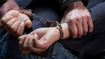 القبض على قاتل شخص بمشاجرة جماعية وسط العاصمة أمس القبض على قاتل شخص بمشاجرة جماعية وسط العاصمة أمس