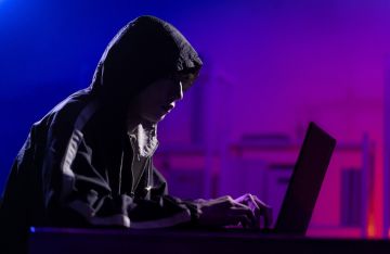 باحثون: شركة إسرائيلية استخدمت إعلانات عبر الإنترنت لتنفيذ عملية تجسس واسعة النطاق باحثون: شركة إسرائيلية استخدمت إعلانات عبر الإنترنت لتنفيذ عملية تجسس واسعة النطاق