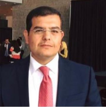 مأسسة الثقة النقدية: التجديد لمحافظ البنك المركزي مأسسة الثقة النقدية: التجديد لمحافظ البنك المركزي