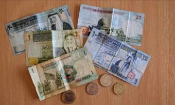 دينار و13 قرشا يجمدان ممتلكات أردني 14 عاما.. والمفاجأة عند كاتب العدل! دينار و13 قرشا يجمدان ممتلكات أردني 14 عاما.. والمفاجأة عند كاتب العدل!