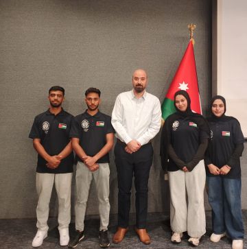 طلبة جامعة فيلادلفيا يشاركون في سابلة الحسن لعام 2026 ويحصلون على لقب مغامرون 