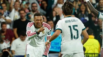 ريال مدريد يهزم لايبزيج برباعية ويرفع رصيده إلى 9 نقاط قبل الكلاسيكو