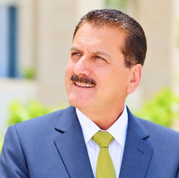 في يوم المعلم .. حقك علينا، ومدينون لك .. ! في يوم المعلم .. حقك علينا، ومدينون لك .. !