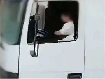 500 دينار وحجز المركبة غرامة القيادة تحت السن القانونية 500 دينار وحجز المركبة غرامة القيادة تحت السن القانونية
