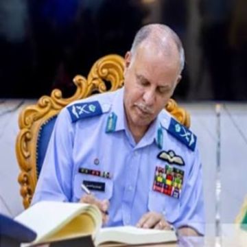 الأمير فيصل بن الحسين .. أمير السماء والرياضة والسلام الأمير فيصل بن الحسين .. أمير السماء والرياضة والسلام