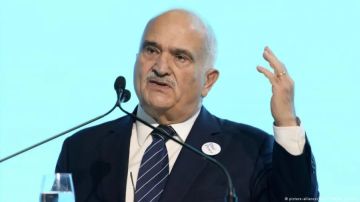 الأمير الحسن: الأردن لن يكون لقمة سائغة ومصطلح أقليات يجب أن يشطب من قاموسنا الأمير الحسن: الأردن لن يكون لقمة سائغة ومصطلح أقليات يجب أن يشطب من قاموسنا