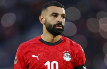 بعد صلاح.. لاعب آخر يغادر منتخب مصر ويربك الحسابات بعد صلاح.. لاعب آخر يغادر منتخب مصر ويربك الحسابات