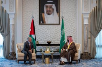 برقيتان من الملك إلى العاهل السعودي وولي عهده - عاجل برقيتان من الملك إلى العاهل السعودي وولي عهده - عاجل