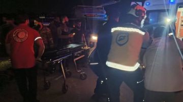 مقتل 7 أشخاص وإصابة 4 باستهداف حافلة بالرصاص في ريف حماة مقتل 7 أشخاص وإصابة 4 باستهداف حافلة بالرصاص في ريف حماة