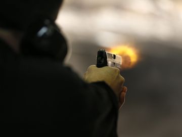إطلاق النار استمر لدقائق .. تفاصيل جديدة عن حادثة كنيسة الكرك إطلاق النار استمر لدقائق .. تفاصيل جديدة عن حادثة كنيسة الكرك