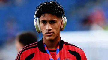 برشلونة يزف بشرى سارة لريال مدريد بشأن موهبة مانشستر يونايتد برشلونة يزف بشرى سارة لريال مدريد بشأن موهبة مانشستر يونايتد