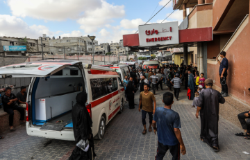 شهيدة ومصابون جراء قصف الاحتلال شقة سكنية غرب مدينة غزة شهيدة ومصابون جراء قصف الاحتلال شقة سكنية غرب مدينة غزة