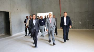 وزيرا الشباب والسياحة يبحثان استثمار بيت شباب مادبا لخدمات المبيت وزيرا الشباب والسياحة يبحثان استثمار بيت شباب مادبا لخدمات المبيت