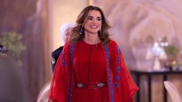 الملكة رانيا تتضامن مع السعودية وتعزي بضحايا الحادث
