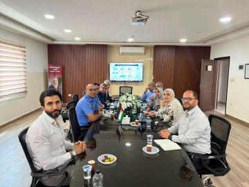 بحث تحويل معاملات متعلقة بقطاع نقل الركاب إلى إلكترونية بحث تحويل معاملات متعلقة بقطاع نقل الركاب إلى إلكترونية
