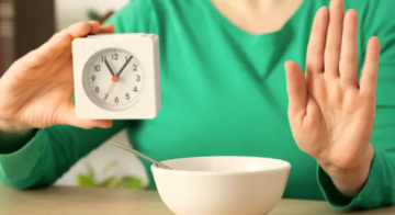 الصيام لـ 7 أيام.. علماء يكشفون عن تأثيرات غير متوقعة الصيام لـ 7 أيام.. علماء يكشفون عن تأثيرات غير متوقعة