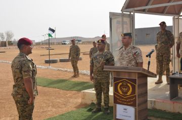 تخريج دورة الصاعقة في مدرسة الأمير هاشم بن الحسين لتدريب القوات الخاصة تخريج دورة الصاعقة في مدرسة الأمير هاشم بن الحسين لتدريب القوات الخاصة