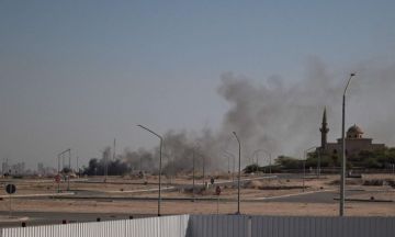 واشنطن تعد لإصدار أمر بمغادرة موظفين من سفارات بالخليج واشنطن تعد لإصدار أمر بمغادرة موظفين من سفارات بالخليج