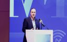 المومني يؤكد أهمية دور الصحفي بالتحقق من المعلومات والأخبار