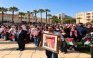 جامعة البترا تنظم وقفة تضامنية تنديدا بالاعتداء في الكرك
