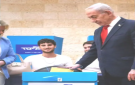 نتانياهو أدلى بصوته في الانتخابات وحث الإسرائيليين على التصويت بالشكل الصحيح 